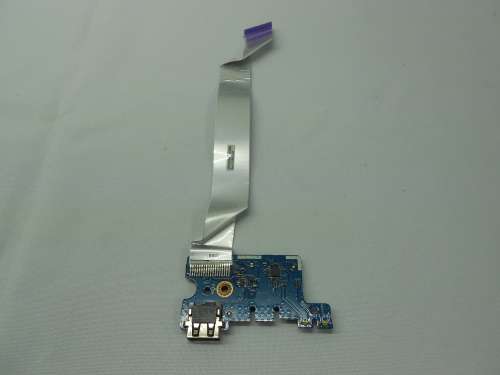 HP 15 15-ac010nu USB Port And Card Reader Board AHL50 NBX0001U000